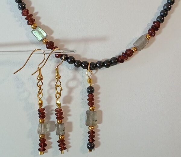 Colar Granadas e Labradoritas + Brincos e Pingente CBP796 - Imagem 7